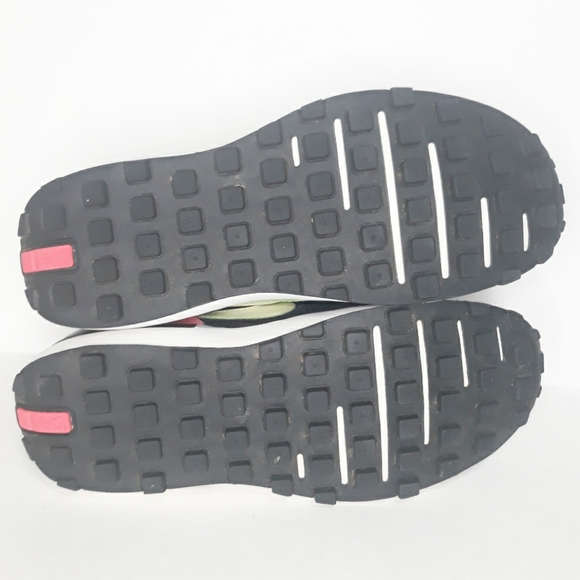 Nike Waffle One. Size 6.5 - Picture 8 of 8